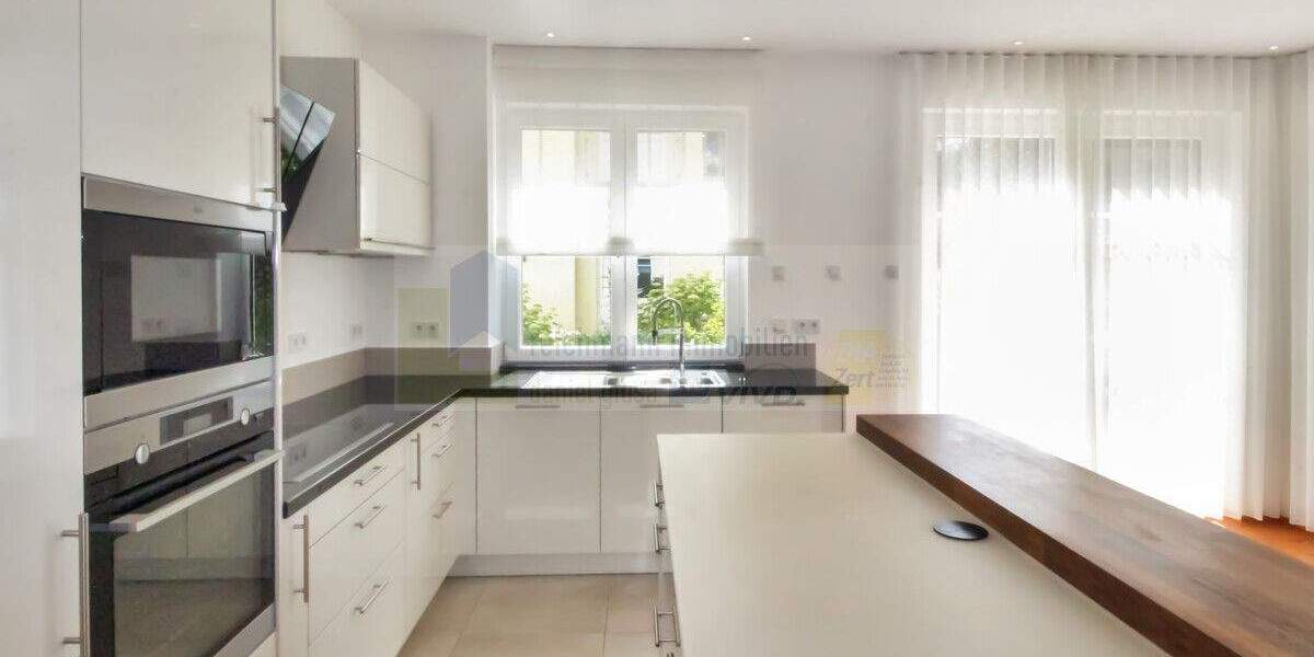 Etagenwohnung Hüfingen - 3 Zimmer, 141 m&sup2;, 440.000&euro; | Angebot:25692092