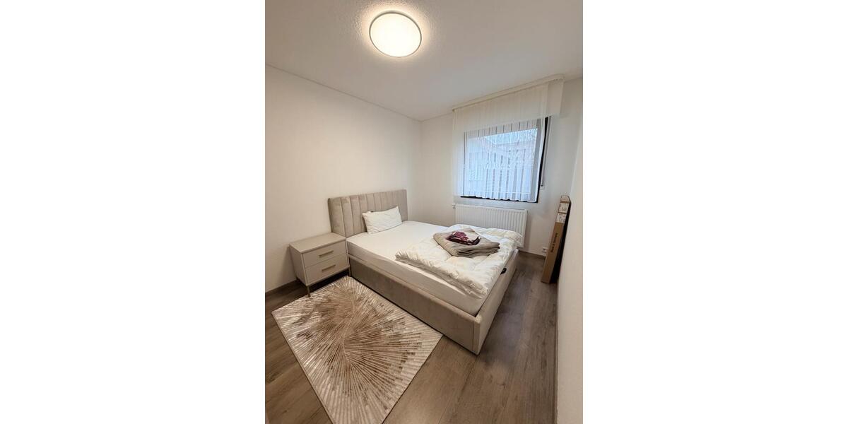 Erdgeschoßwohnung Trossingen - 4 Zimmer, 100 m&sup2;, 1.400&euro; | Angebot:25965690