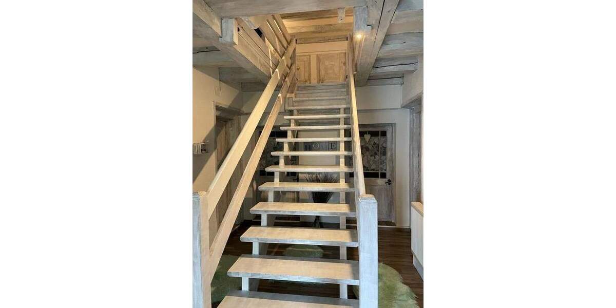 Einfamilienhaus Furtwangen im Schwarzwald Schönenbach - 7 Zimmer, 320 m&sup2;, 478.000&euro; | Angebot:25896640