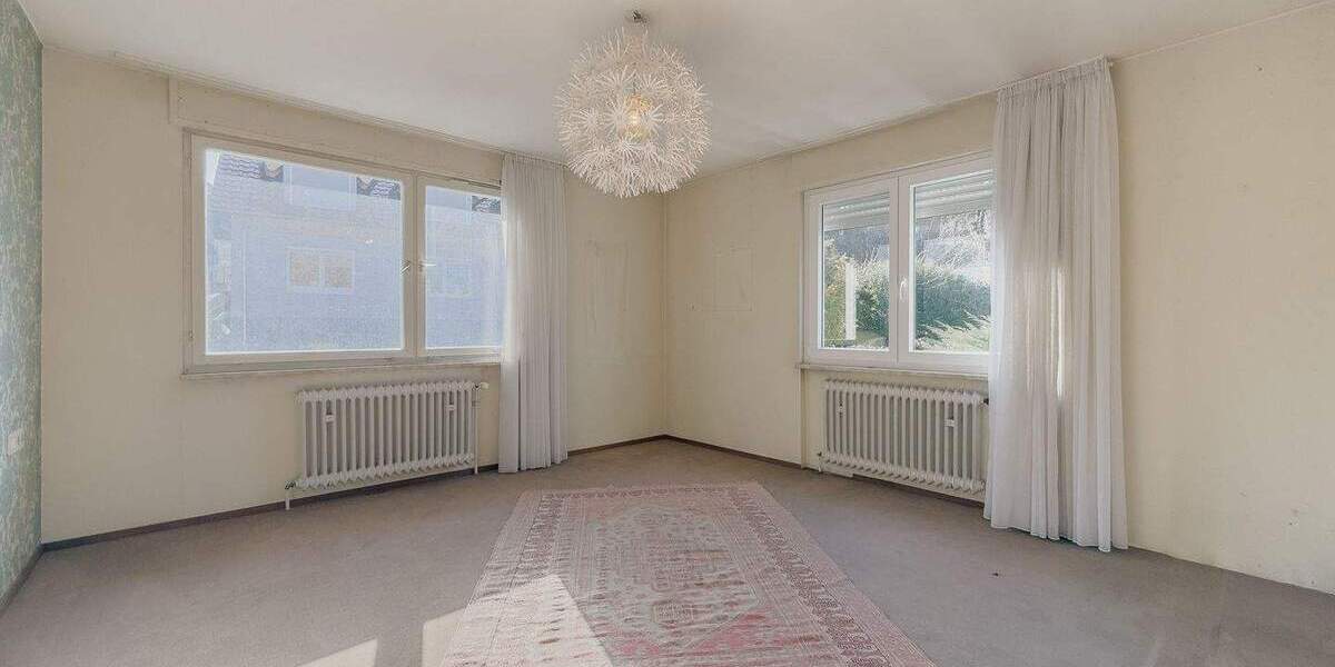 Mehrfamilienhaus, Wohnhaus Niedereschach - 1 Zimmer, 236 m&sup2;, 209.000&euro; | Angebot:25744849