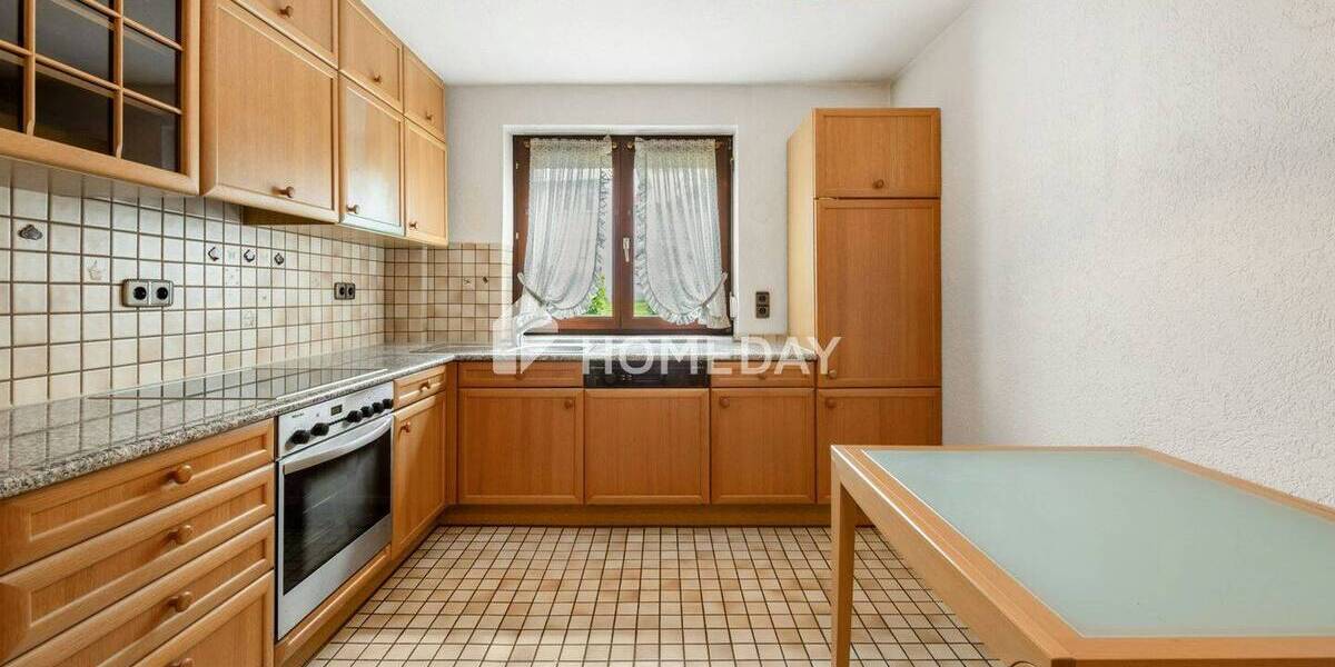 Mehrfamilienhaus, Wohnhaus Donaueschingen - 7 Zimmer, 220 m&sup2;, 419.000&euro; | Angebot:26686068
