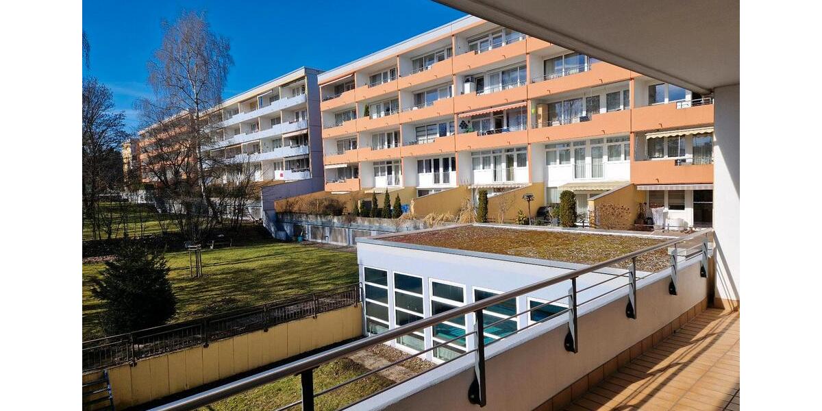 Etagenwohnung Villingen-Schwenningen Schwenningen - 1 Zimmer, 48 m&sup2;, 740&euro; | Angebot:25382973