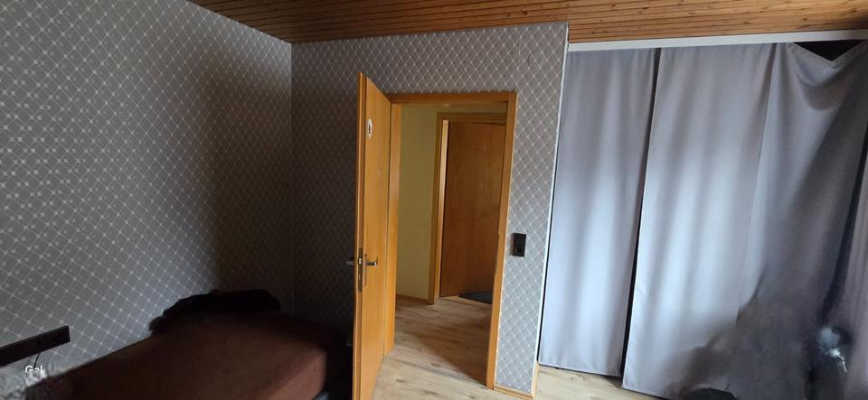 Einfamilienhaus Lauterbach - 5 Zimmer, 180 m&sup2;, 420.000&euro; | Angebot:25648105