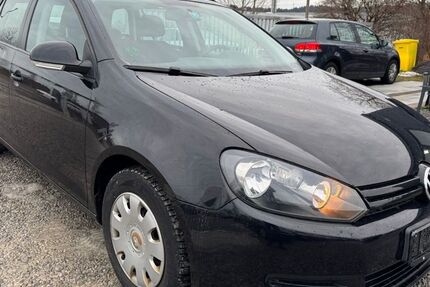 VW Golf 153.000 km 3.588 &euro; Schwenningen 78056