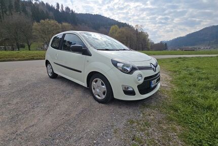 Renault Twingo 74.500 km 4.650 &euro; Hornberg 78132