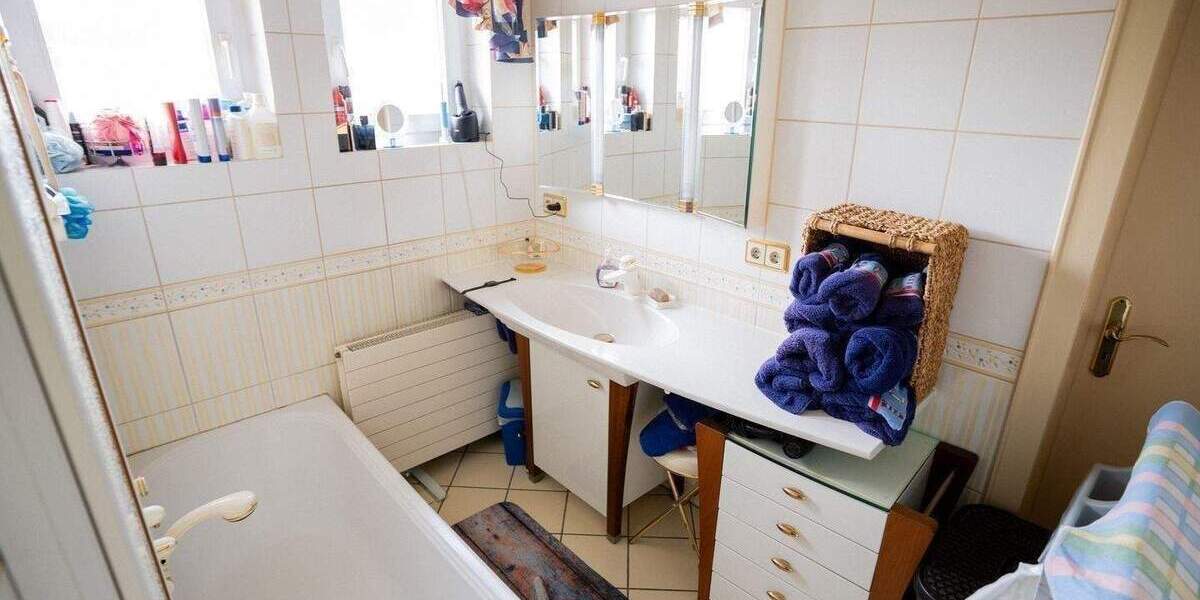 Einfamilienhaus Tuttlingen - 6 Zimmer, 190 m&sup2;, 535.000&euro; | Angebot:26554905