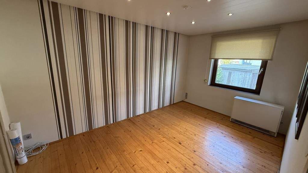 Mehrfamilienhaus, Wohnhaus St. Georgen Peterzell - 9 Zimmer, 185 m&sup2;, 260.000&euro; | Angebot:25701098