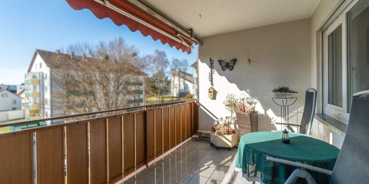 Etagenwohnung Villingen-Schwenningen Villingen - 3 Zimmer, 87 m&sup2;, 218.000&euro; | Angebot:25695904