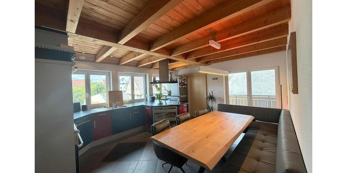 Etagenwohnung Schramberg - 3 Zimmer, 125 m&sup2;, 1.050&euro; | Angebot:26626702