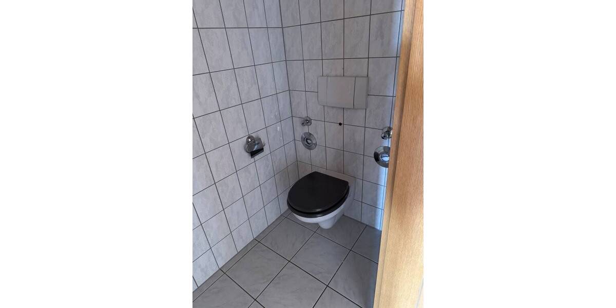 Etagenwohnung VS-Pfaffenweiler Pfaffenweiler - 3 Zimmer, 98 m&sup2;, 219.700&euro; | Angebot:26094026