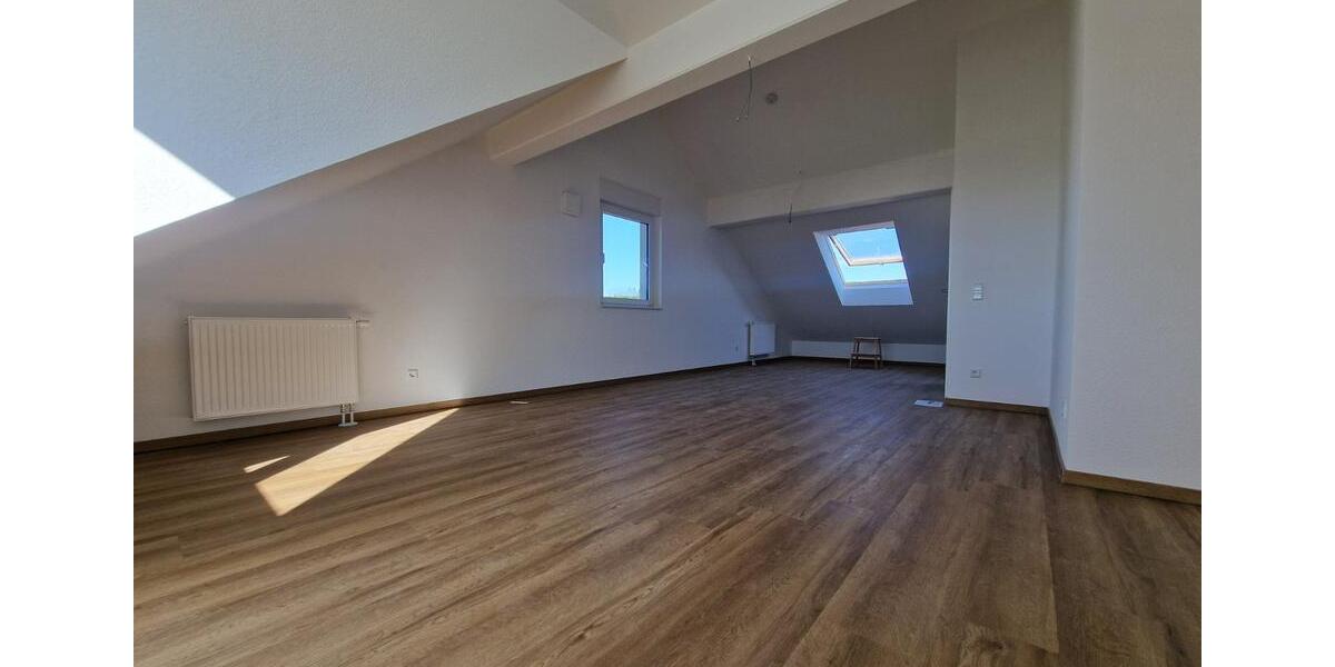 Reihenhaus Oberndorf am Neckar - 4 Zimmer, 132 m&sup2;, 1.500&euro; | Angebot:23555092