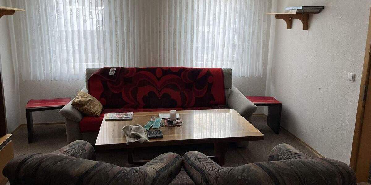 Mehrfamilienhaus, Wohnhaus Tuttlingen - 9 Zimmer, 189 m&sup2;, 285.000&euro; | Angebot:25670863