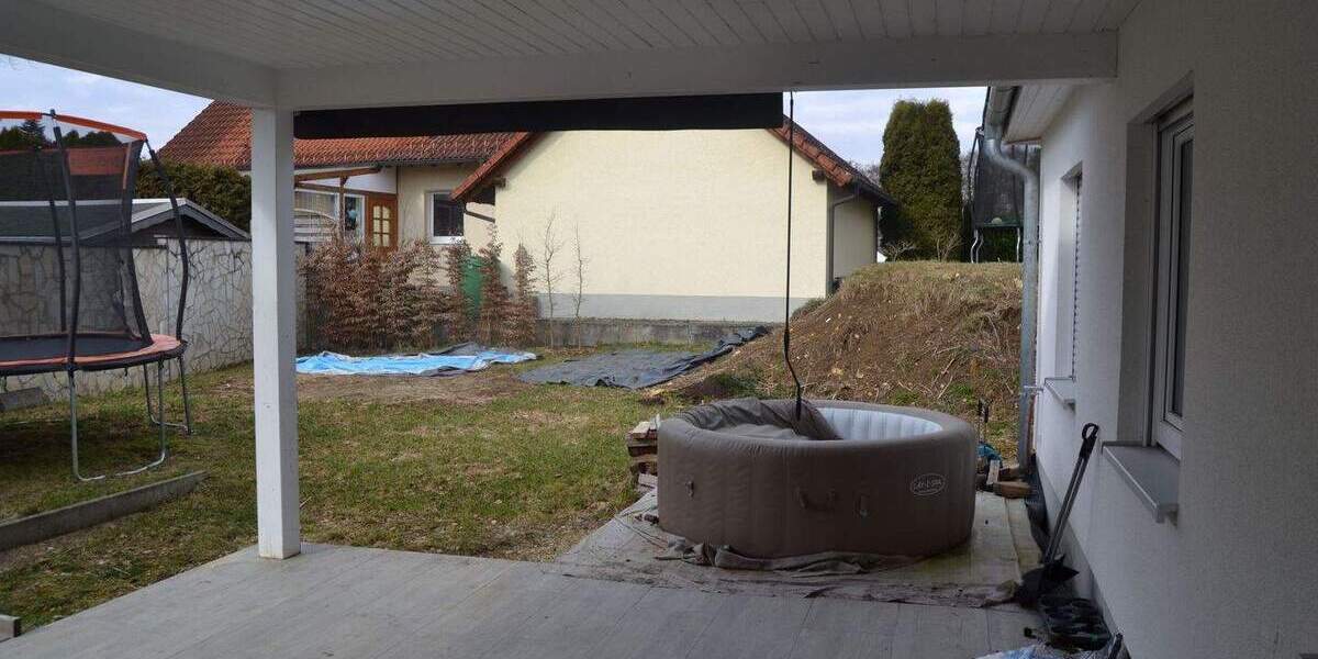 Bungalow Immendingen Hattingen - 4 Zimmer, 158 m&sup2;, 549.000&euro; | Angebot:25730582