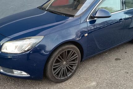 Opel Insignia 154.000 km 5.700 &euro; Villingen-Schwenningen 78052