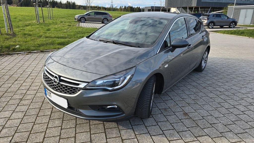 Opel Astra 127.000 km 8.990 &euro; Trossingen 78647