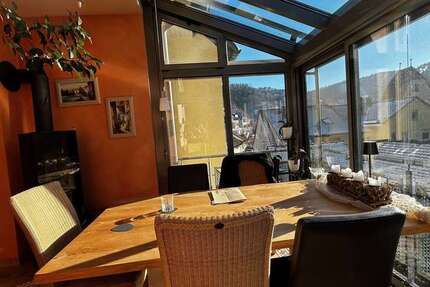 Wohnung Triberg im Schwarzwald - 5 Zimmer, 140 m&sup2;, 325.000&euro; | Angebot:24351567