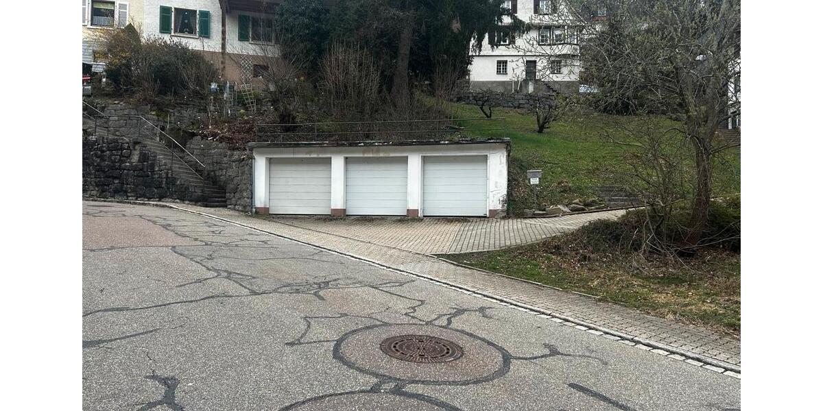 Mehrfamilienhaus, Wohnhaus Triberg im Schwarzwald - 300.000&euro; | Angebot:25843661