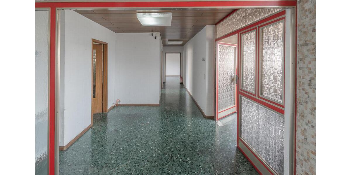 Gewerbeobjekt Villingen-Schwenningen Schwenningen - 585&euro; | Angebot:23642249