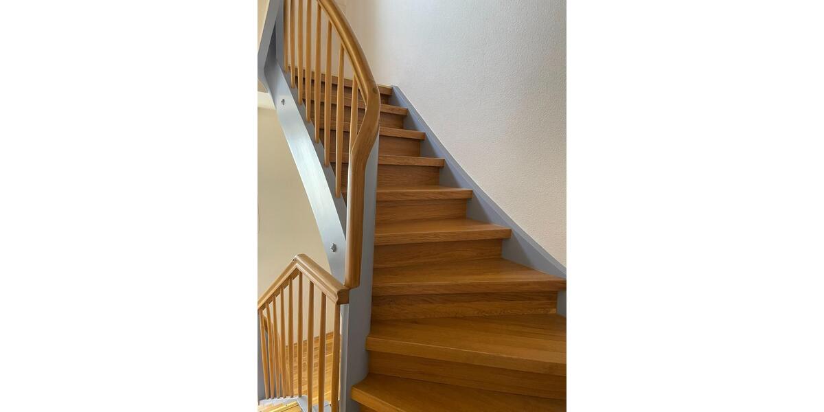 Doppelhaushälfte Villingen-Schwenningen Schwenningen - 9.5 Zimmer, 202 m&sup2;, 480.000&euro; | Angebot:25882358