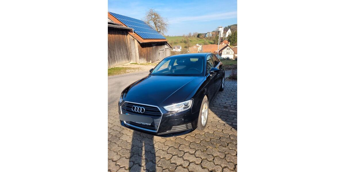 Audi A3 85.300 km 18.500 &euro; Hüfingen 78183