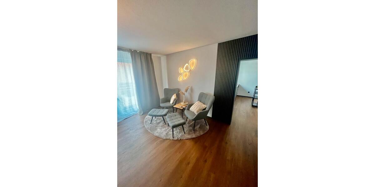 Einfamilienhaus Trossingen - 2.5 Zimmer, 80 m&sup2;, 1.150&euro; | Angebot:25860237