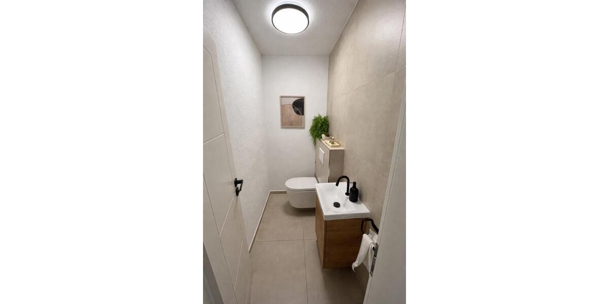 Etagenwohnung Villingen-Schwenningen Schwenningen - 3.5 Zimmer, 95 m&sup2;, 300.000&euro; | Angebot:25994631