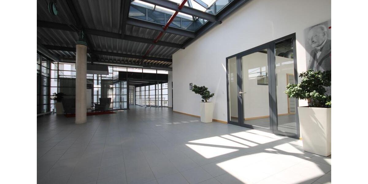 Gewerbeobjekt Villingen-Schwenningen Schwenningen - 207&euro; | Angebot:25208117