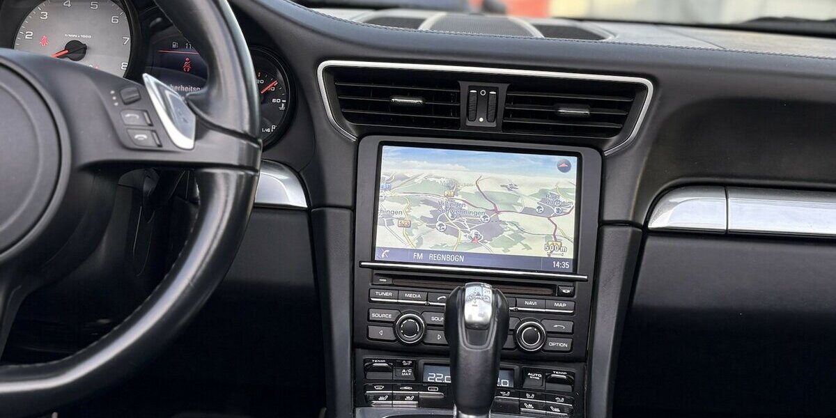 Porsche 991 911 Carrera 4S SPORTAGA/APPROVED/KAMERA/NAVI 152.242 km 77.900 &euro; Villingen-Schwenningen 78054