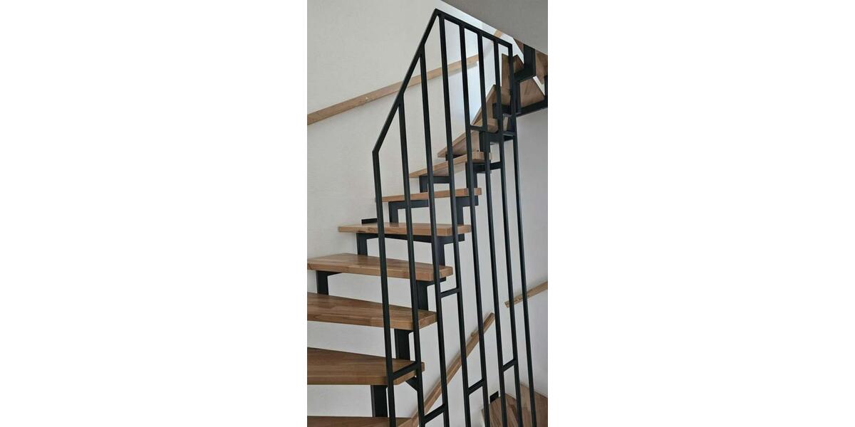 Reihenhaus Oberndorf am Neckar - 4 Zimmer, 132 m&sup2;, 1.350&euro; | Angebot:23688676