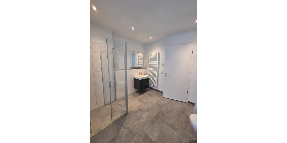 Erdgeschoßwohnung Villingen-Schwenningen Schwenningen - 4 Zimmer, 130 m&sup2;, 525.000&euro; | Angebot:27228726
