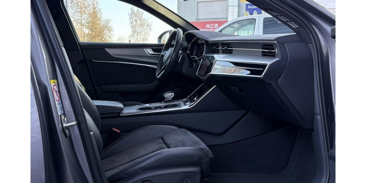 Audi A6 Avant 45 TFSI quattro S-LINE/MEMORY/MATRIX 112.242 km 28.900 &euro; Villingen-Schwenningen 78054