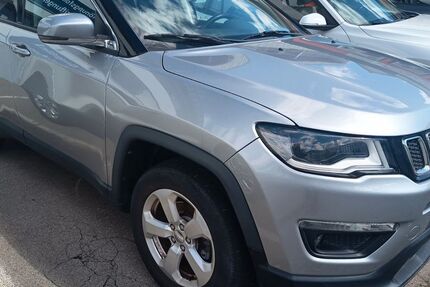 Jeep Compass 130.000 km 13.490 &euro; Villingen-Schwenningen 78054