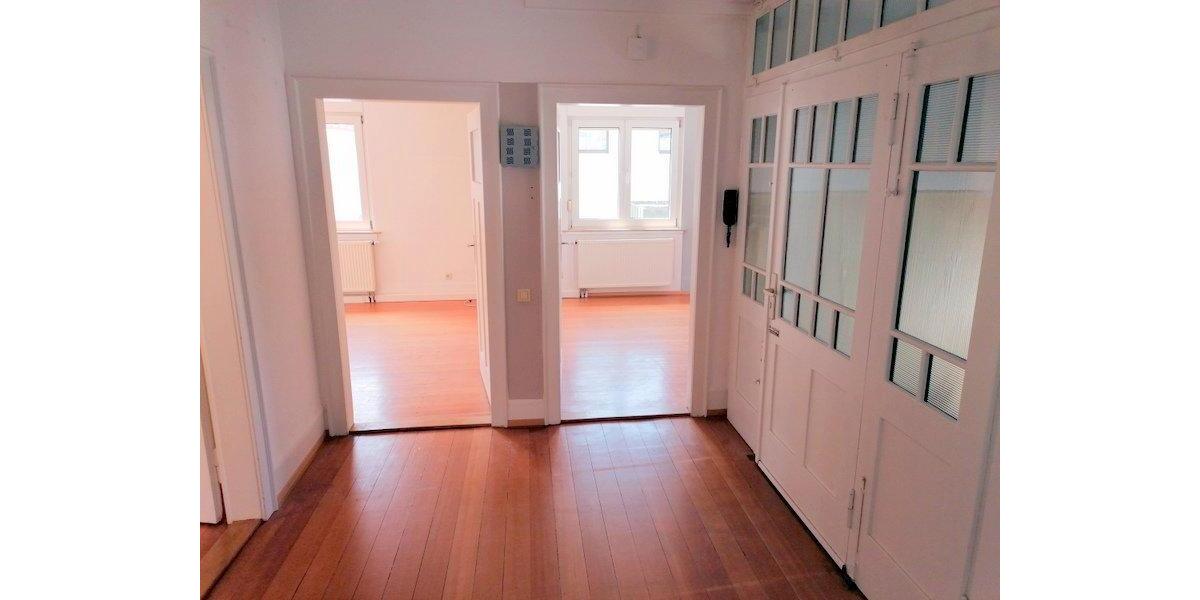 Etagenwohnung Villingen-Schwenningen Schwenningen - 3 Zimmer, 89 m&sup2;, 850&euro; | Angebot:26223645