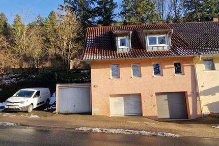 Haus Niedereschach - 3.5 Zimmer, 110 m&sup2;, 199.900&euro; | Angebot:25137268