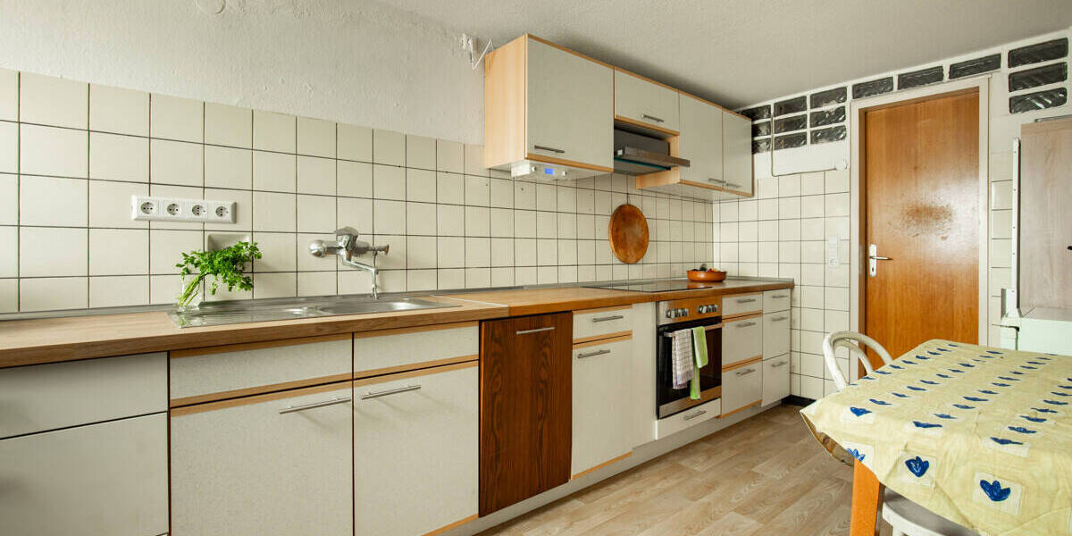 Etagenwohnung Titisee-Neustadt Neustadt - 3 Zimmer, 65 m&sup2;, 115.000&euro; | Angebot:25671470