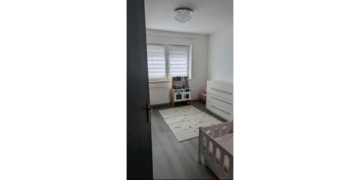 Erdgeschoßwohnung Rottweil - 4.5 Zimmer, 95 m&sup2;, 360.000&euro; | Angebot:26941711