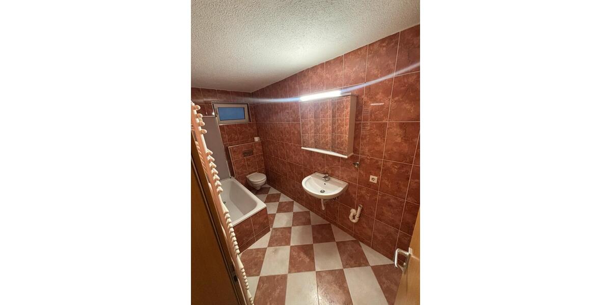 Etagenwohnung Tuttlingen - 2 Zimmer, 59 m&sup2;, 630&euro; | Angebot:26641465