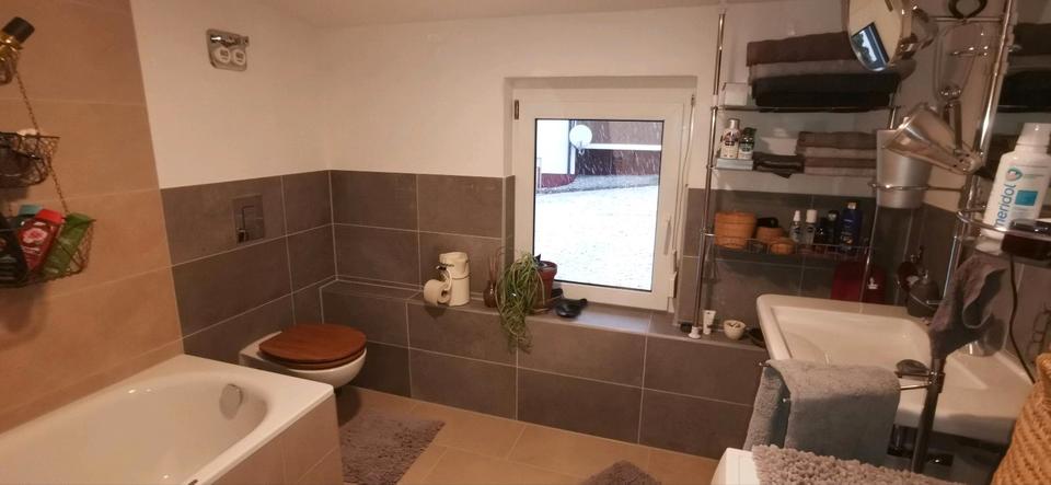 Einfamilienhaus Donaueschingen - 3.5 Zimmer, 90 m&sup2;, 165.000&euro; | Angebot:25805329