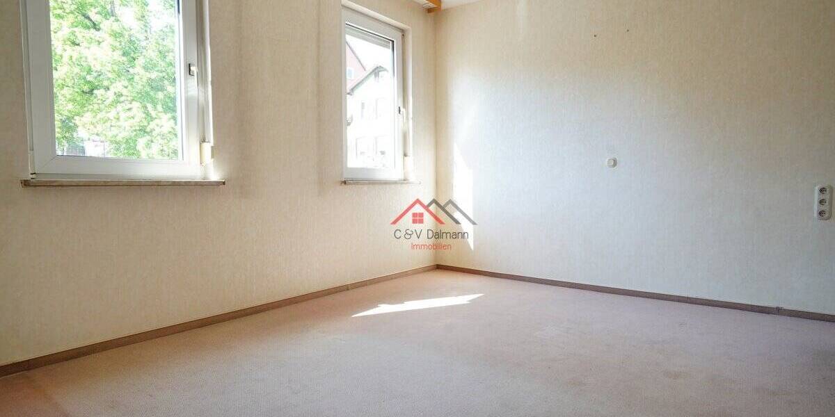 Etagenwohnung Tuttlingen - 4 Zimmer, 120 m&sup2;, 168.000&euro; | Angebot:25770900