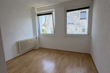Wohnung Villingen-Schwenningen Schwenningen - 2 Zimmer, 33 m&sup2;, 550&euro; | Angebot:27337497