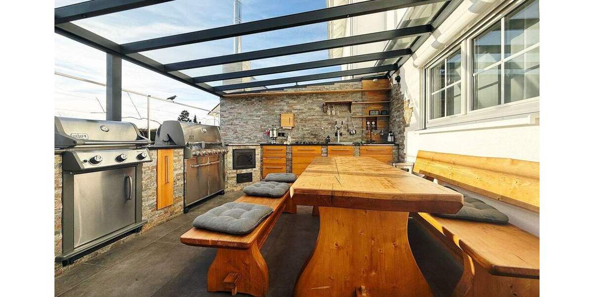 Einfamilienhaus Gunningen - 9 Zimmer, 235 m&sup2;, 799.000&euro; | Angebot:25662393