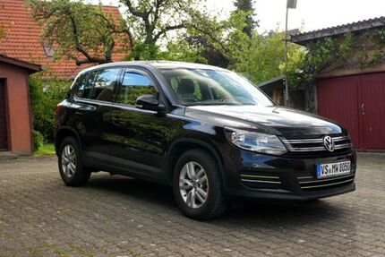VW Tiguan 80.000 km 9.500 &euro; Villingen-Schwenningen 78052