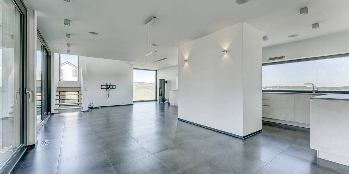 Einfamilienhaus Hüfingen - 8 Zimmer, 222 m&sup2;, 925.000&euro; | Angebot:26277783