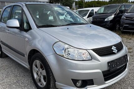 Suzuki SX4 66.000 km 5.990 &euro; Schwenningen 78056
