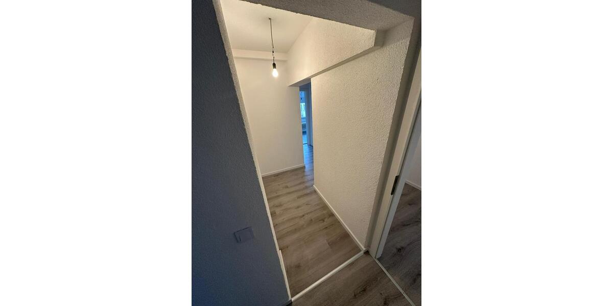 Etagenwohnung Tuttlingen - 5 Zimmer, 100 m&sup2;, 1.200&euro; | Angebot:25150366