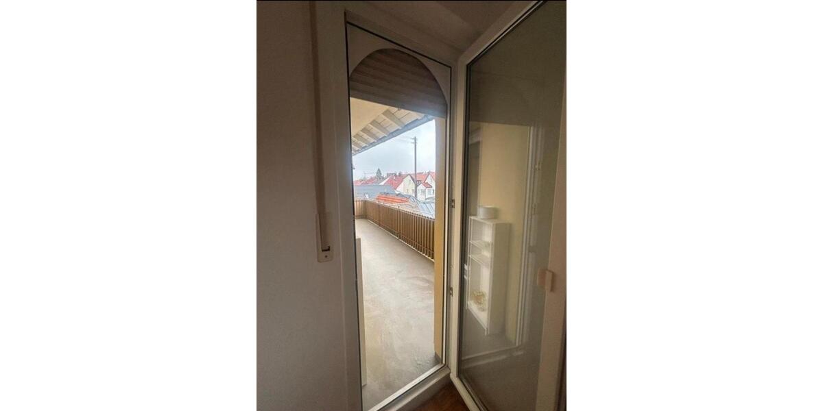 Etagenwohnung Villingen-Schwenningen Schwenningen - 3 Zimmer, 80 m&sup2;, 750&euro; | Angebot:26613929