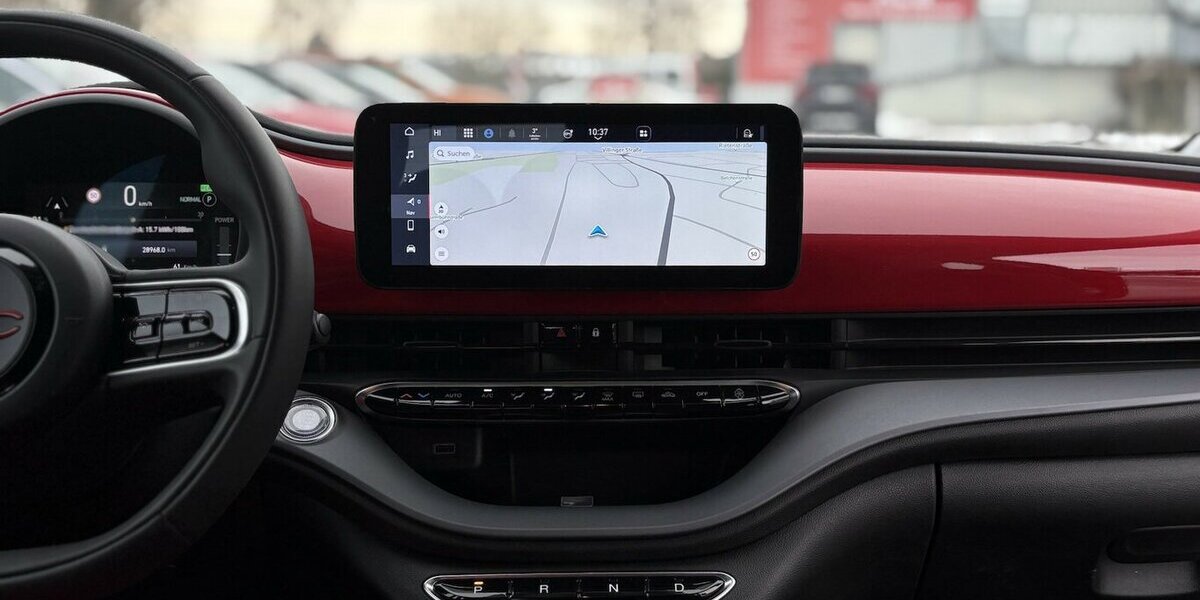 Fiat 500 E Cabrio Red NAVI/CARPLAY/KLIMA/DAB/1.HAND 37.863 km 16.900 &euro; Villingen-Schwenningen 78054