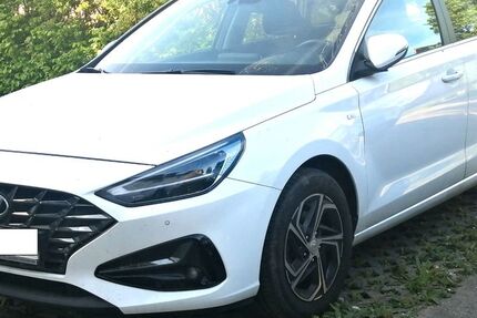 Hyundai i30 46.741 km 15.900 &euro; Mönchweiler 78087