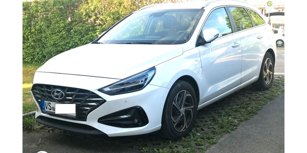 Hyundai i30 46.741 km 15.900 &euro; Mönchweiler 78087