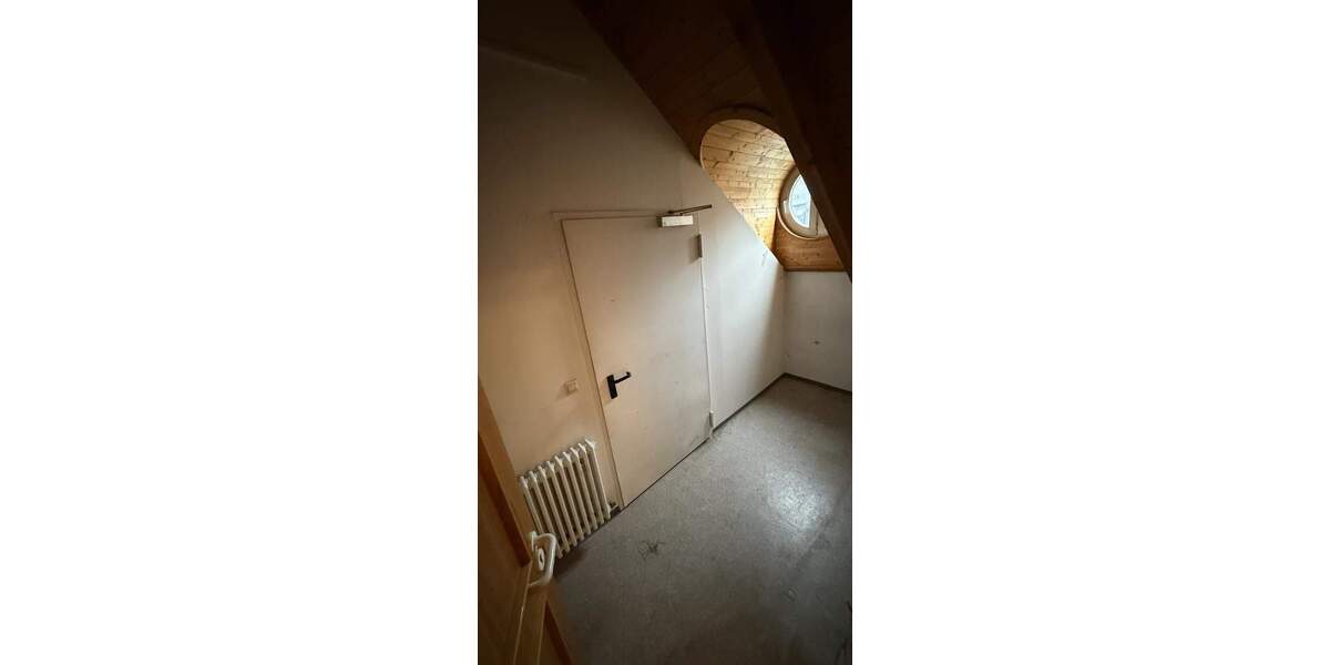 Gewerbeobjekt Villingen-Schwenningen Villingen - 4 Zimmer, 131 m&sup2;, 260.000&euro; | Angebot:25701103